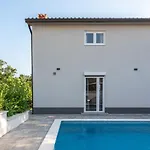 Kuca Za Odmor Nika Labin (Istria)
