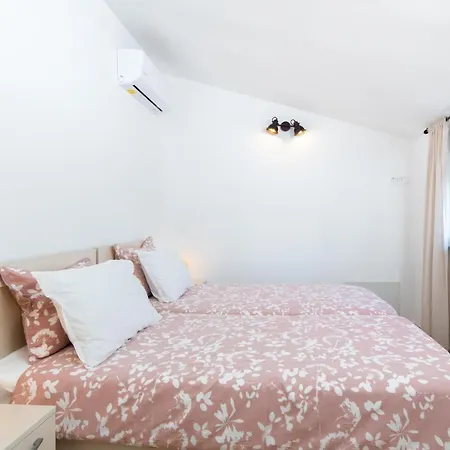 Kuca Za Odmor Nika Villa *